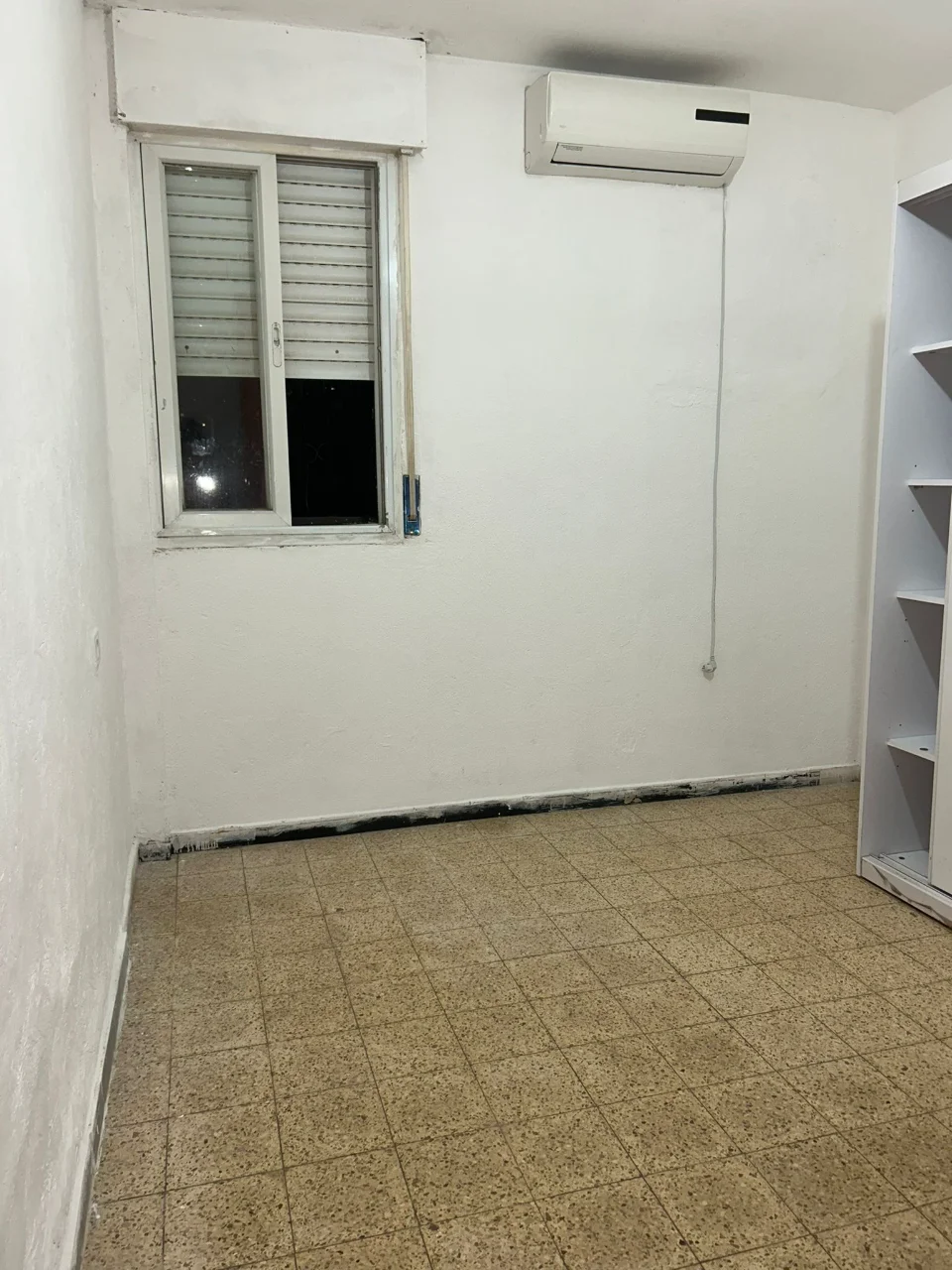 דירה 3 חדרים ענקית בקרית נורדאו נתניה — תמונה 3