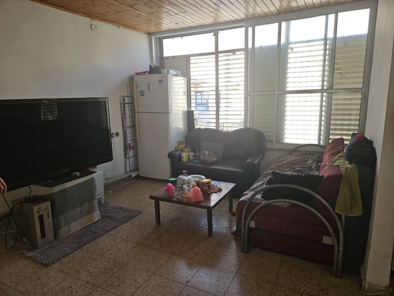 דירת 3 חדרים גדולה — תמונה 2