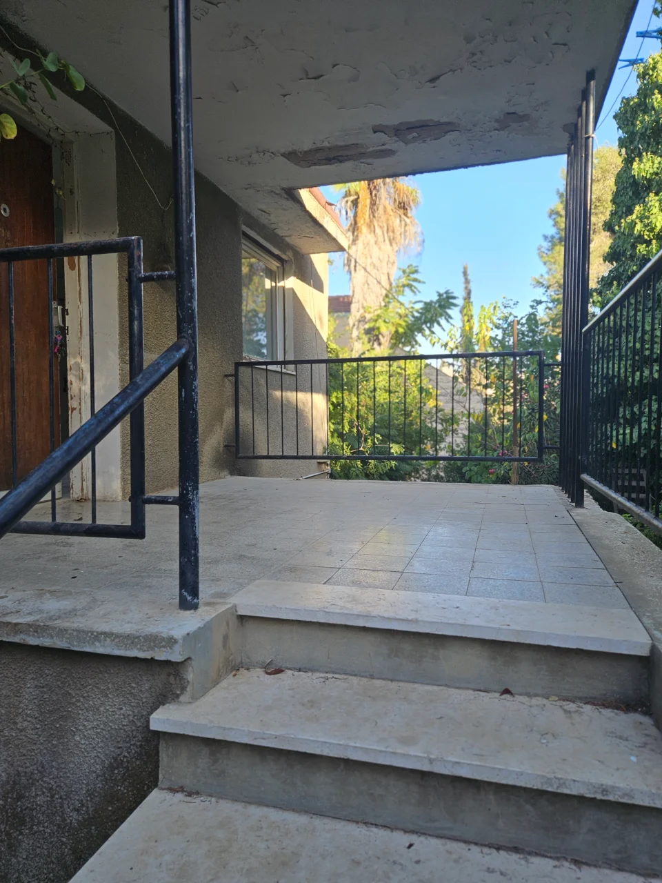 דירת 5 חדרים ענקית בבית הכרם