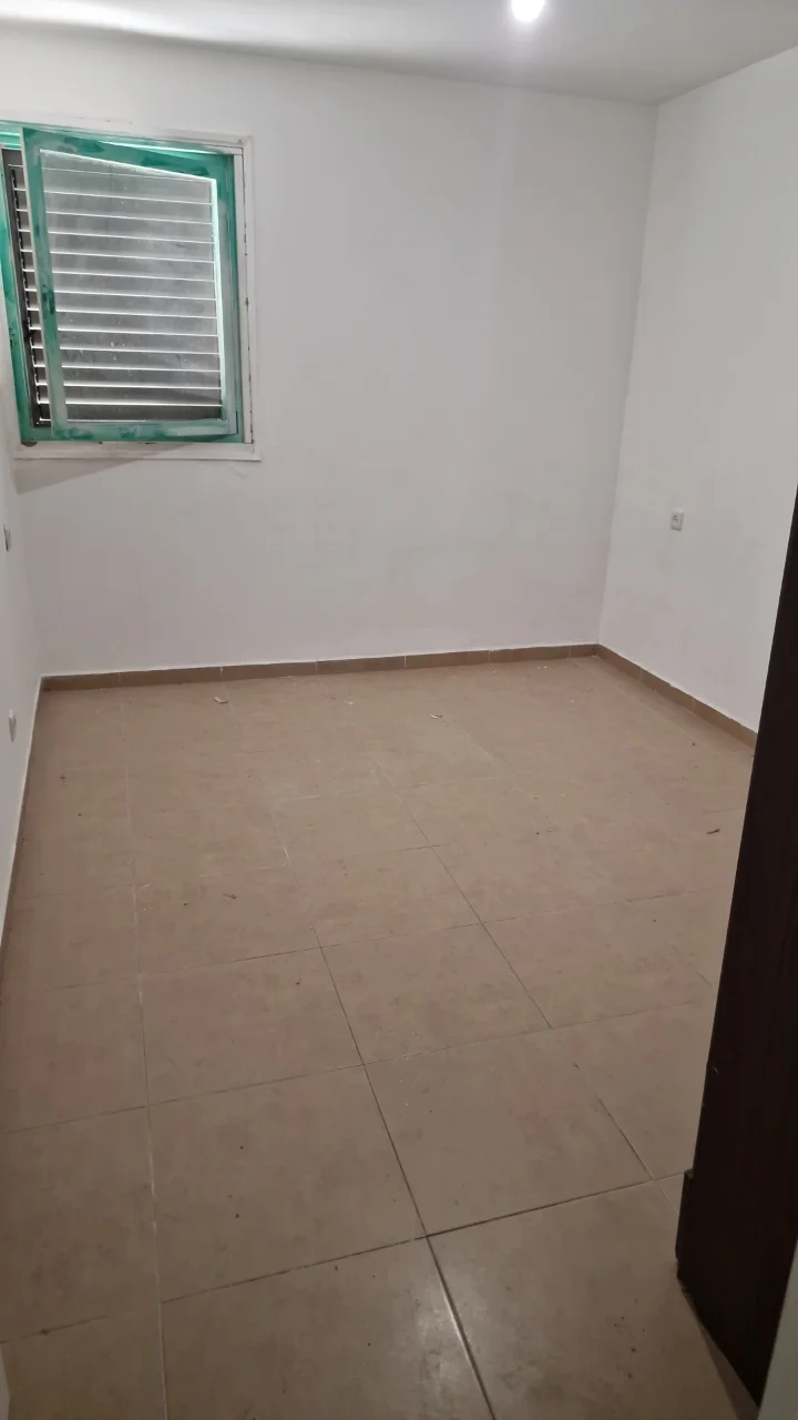 5 חדרים דירה ענקית במיקום מרכזי ביותר בפתח תקווה — תמונה 2